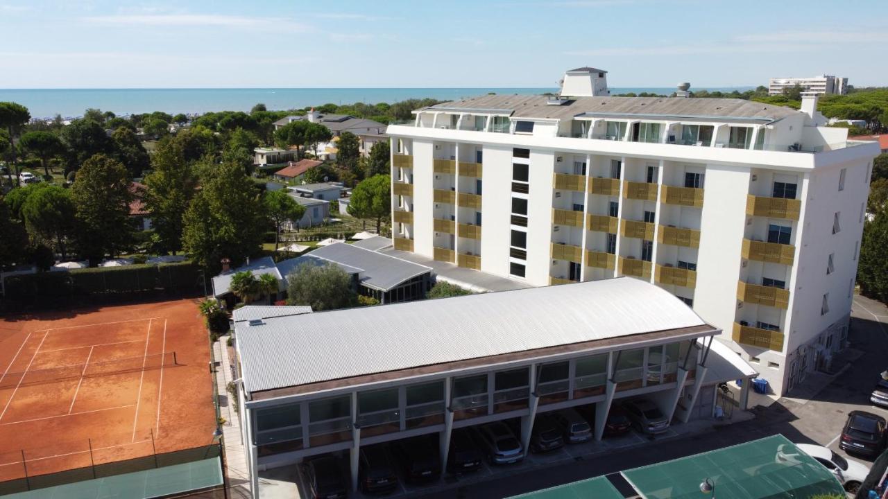 Grand Hotel Esplanada Bibione Exterior foto